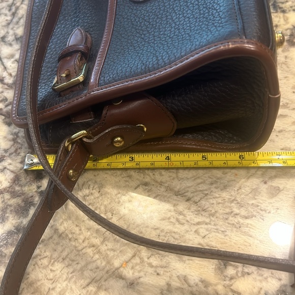 Vintage Dooney & Bourke Leather crossbody - Picture 8 of 11